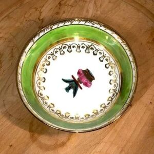 Y.T. Porcelain Bowl Metallic Gold Green Hand Decorated Vintage Hong Kong